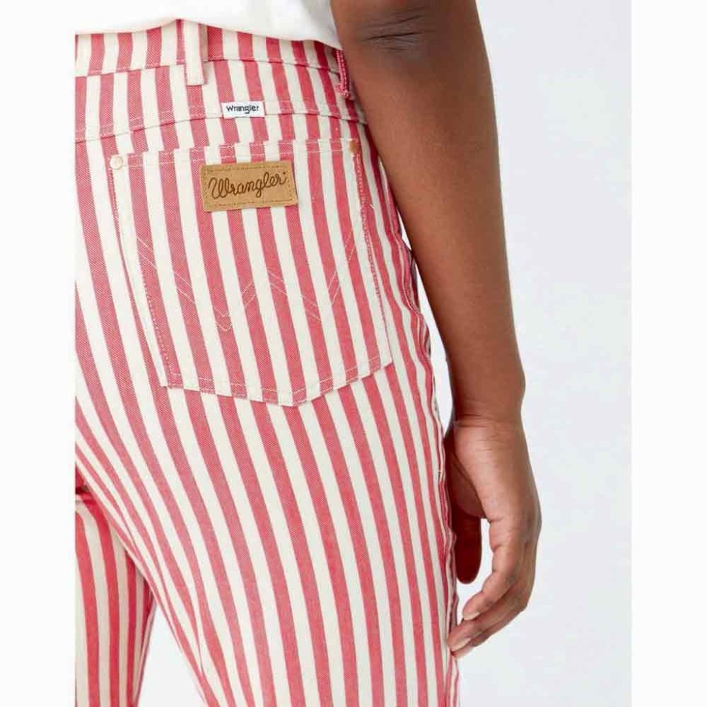 Wrangler Wild West 603 High Rise Straight Jeans in Raspberry Ripple - Picture 4 of 7